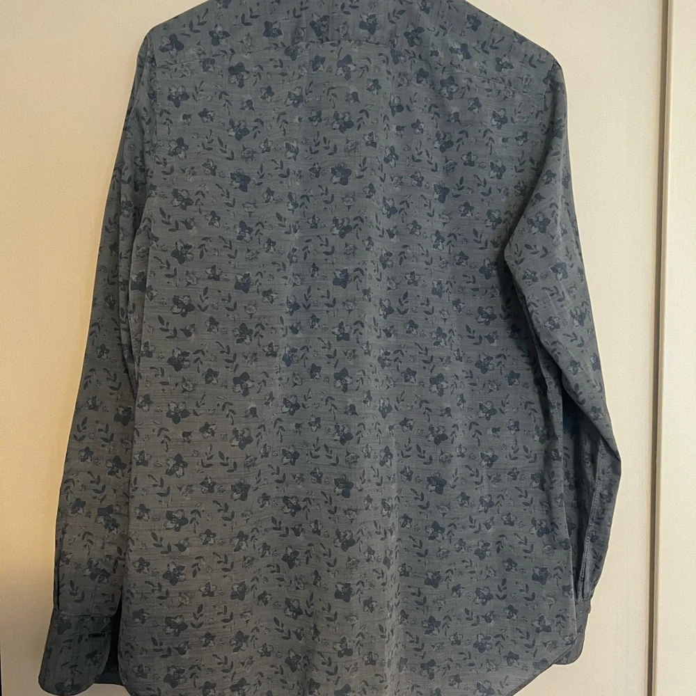 Finamore button up - Picture 3 of 8